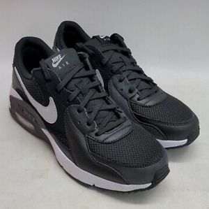 NWT Nike Women’s Air Max Excee Shoes Size: 10